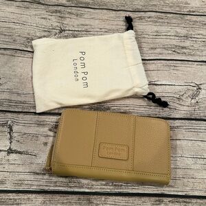 New and Unused Pom Pom London Tan Wallet; Zip Around; Pebbled Leather